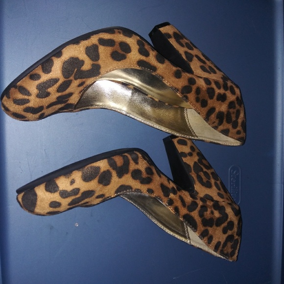 Printed heels - Picture 3 of 4